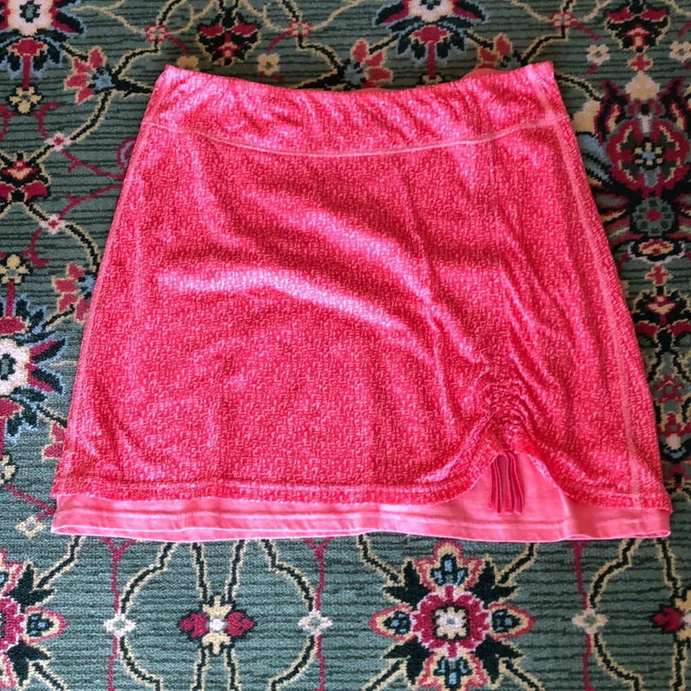 Athleta pink skirt